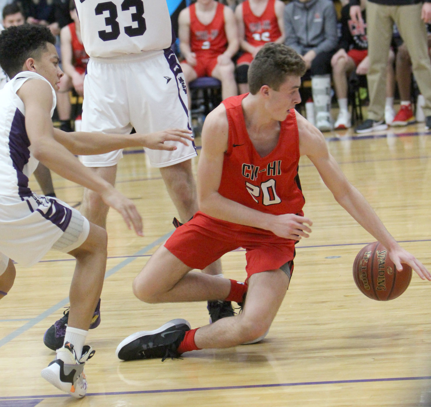 Chi-Hi boys basketball at Eau Claire Memorial 1-3-20